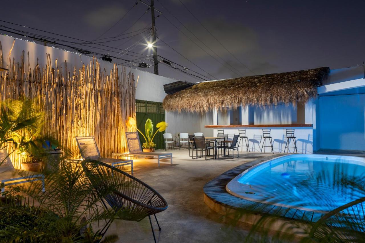 Soy Local Cancun Cancún Exterior foto